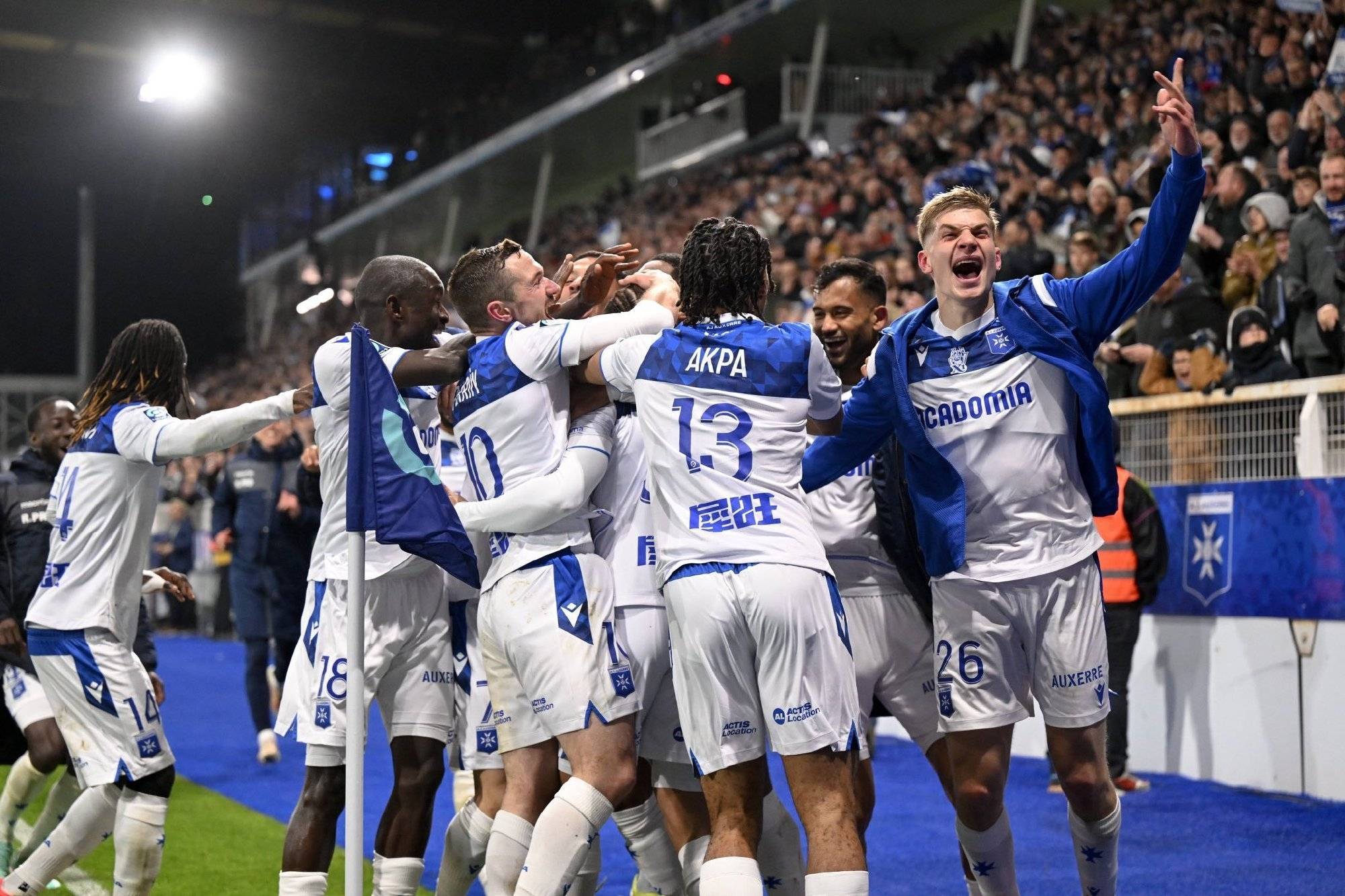 法兰克福迎法甲关键赛，赛后内部沟通，信心回归，球队文化再被提及的简单介绍-开云官网